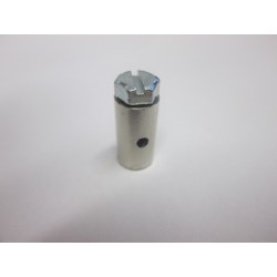 Ruuvinippa 8x15mm, läpireikä sinkille max 2.3mm