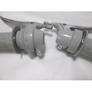 Vaihde ja kaasukahva täydellinen yhdellä vaihdevaijerilla