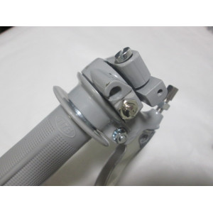 Vaihde ja kaasukahva täydellinen yhdellä vaihdevaijerilla