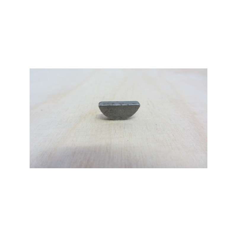 Kytkinkellon kiila puolikuu 15x6.5x4 mm Tomos